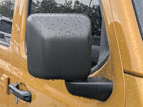 New 2026 Jeep Gladiator Sport AWD/4WD image 12