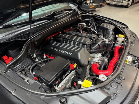 Used 2014 Jeep Grand Cherokee SRT8 w/ Luxury Group II AWD/4WD image 90