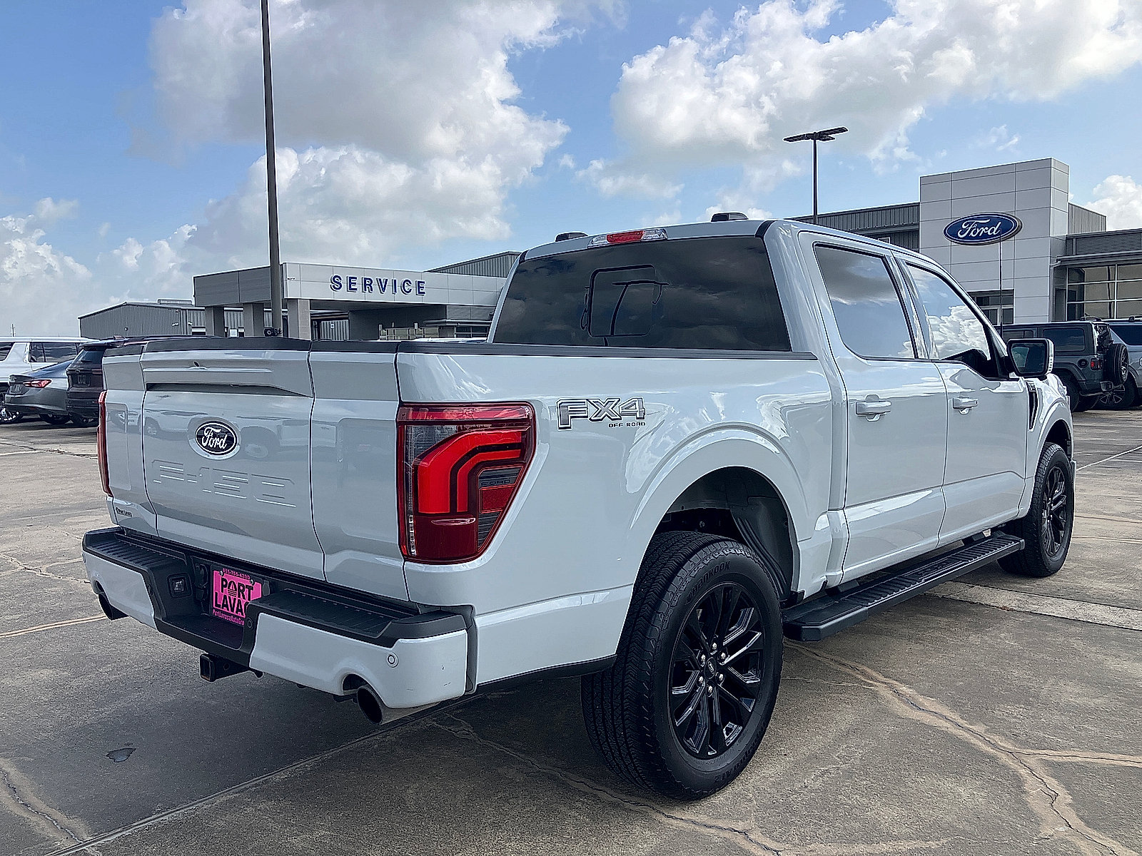 Used 2024 Ford F150 Lariat w/ Bed Utility Package AWD/4WD image 7
