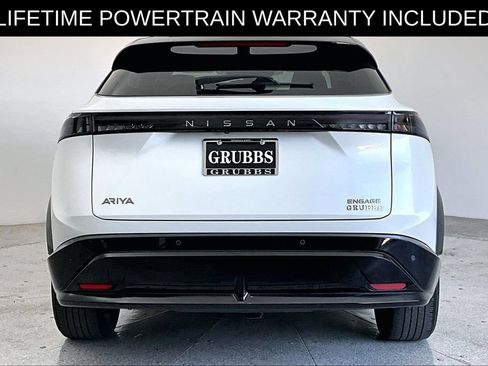 Used 2023 Nissan Ariya FWD image 5