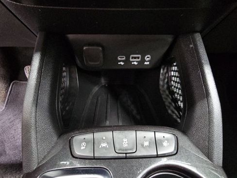 Used 2023 Chevrolet TrailBlazer ACTIV FWD image 17