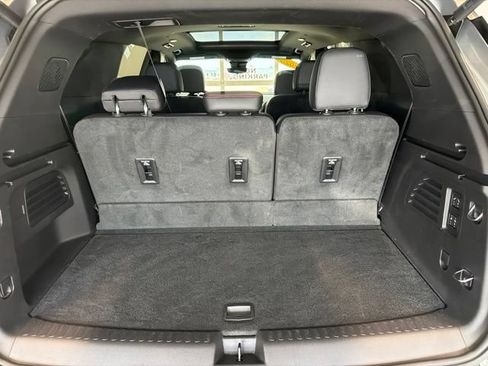 Used 2025 Chevrolet Traverse RS w/ LPO, Floor Liner Package AWD/4WD image 21