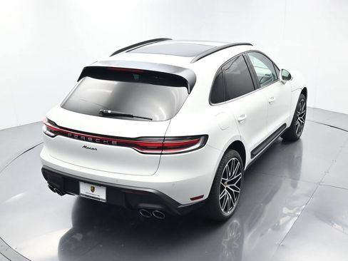 Certified 2026 Porsche Macan AWD/4WD image 39