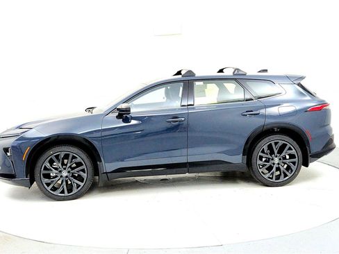 New 2026 Toyota Crown Signia Limited image 3