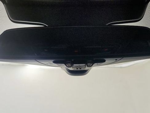 Used 2018 BMW 530e w/ M Sport Package 2 RWD image 71