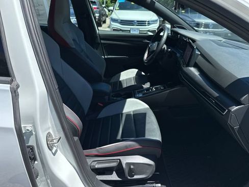 Certified 2024 Volkswagen GTI SE w/ SE Leather Seats Package FWD image 39