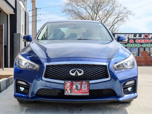 Used 2017 INFINITI Q50 Sport image 2