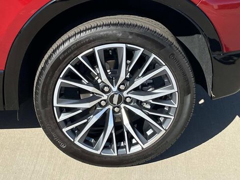 Certified 2024 Cadillac XT4 Sport image 11