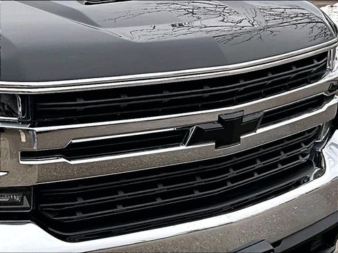 Used 2022 Chevrolet Silverado 1500 LT image 31
