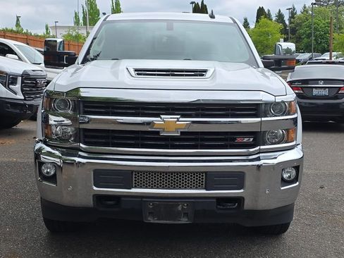 Used 2017 Chevrolet Silverado 3500 LTZ w/ Duramax Plus Package AWD/4WD image 45