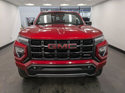 Used 2024 GMC Canyon AT4 image 2