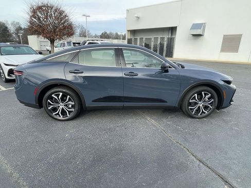 New 2026 Toyota Crown XLE image 13