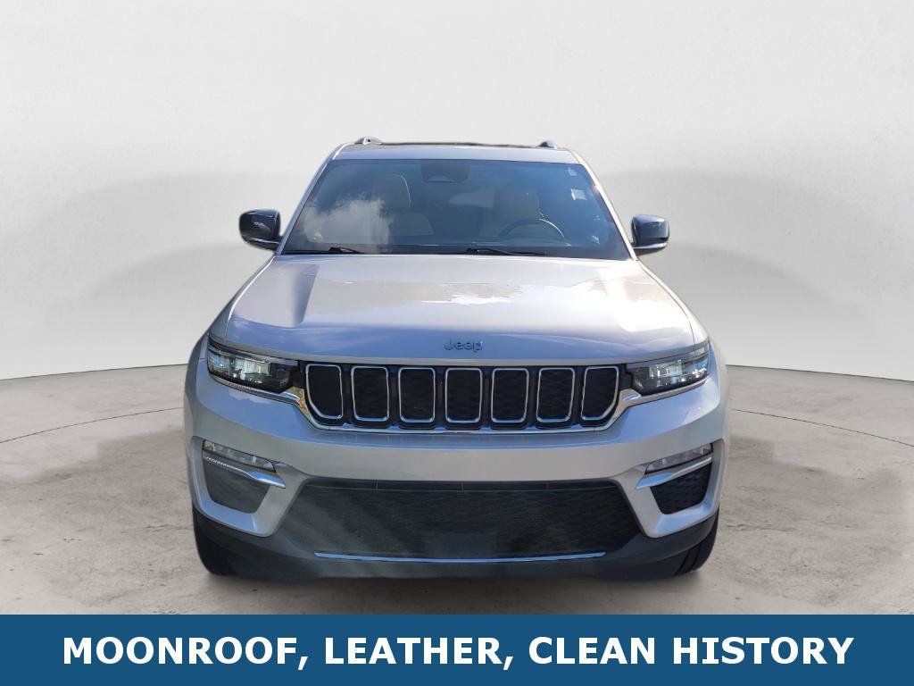 Used 2023 Jeep Grand Cherokee 4WD 4xe image 2