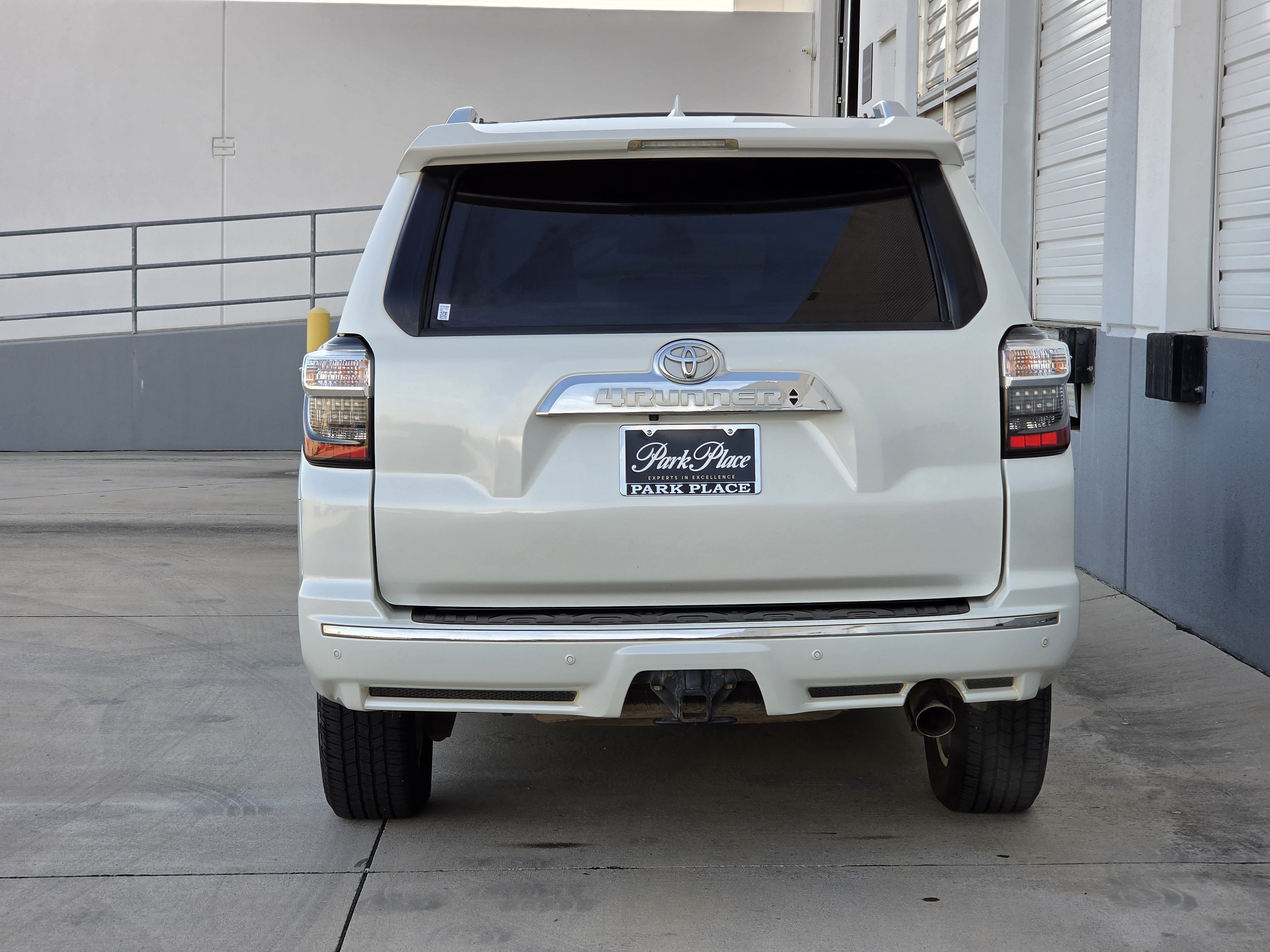Used 2019 Toyota 4Runner Limited RWD image 6