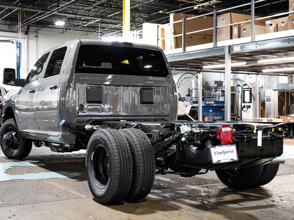 New 2027 RAM 3500 Tradesman AWD/4WD image 5