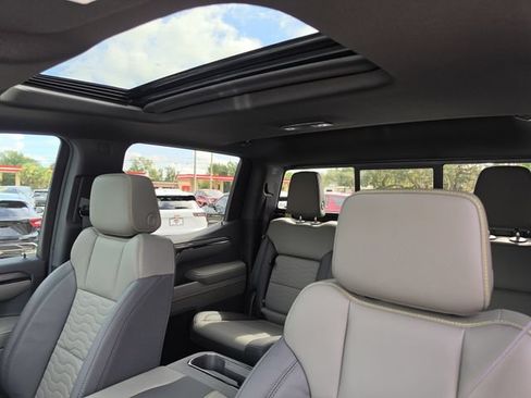 New 2026 Chevrolet Silverado 1500 ZR2 AWD/4WD image 24