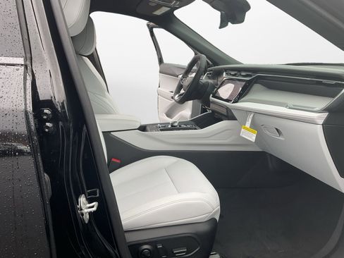 New 2026 Jeep Cherokee Limited image 15