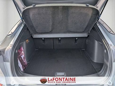 Used 2024 Buick Envista Preferred w/ Convenience I Package FWD image 28