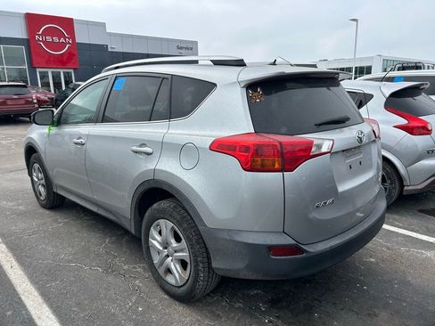 Used 2013 Toyota RAV4 LE image 3