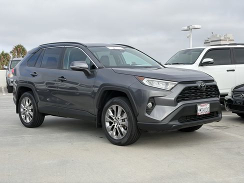 Certified 2021 Toyota RAV4 XLE Premium AWD/4WD image 2