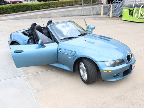 Used 2002 BMW Z3 2.5i RWD image 10