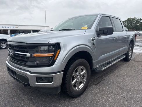 Used 2025 Ford F150 XLT w/ Equipment Group 301A Standard image 3
