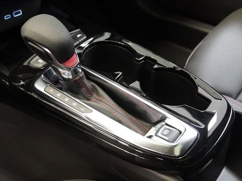 New 2026 Chevrolet Trax RS w/ Sunroof Package FWD image 21