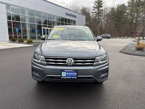 Used 2021 Volkswagen Tiguan SE w/ Panoramic Sunroof Package AWD/4WD image 2