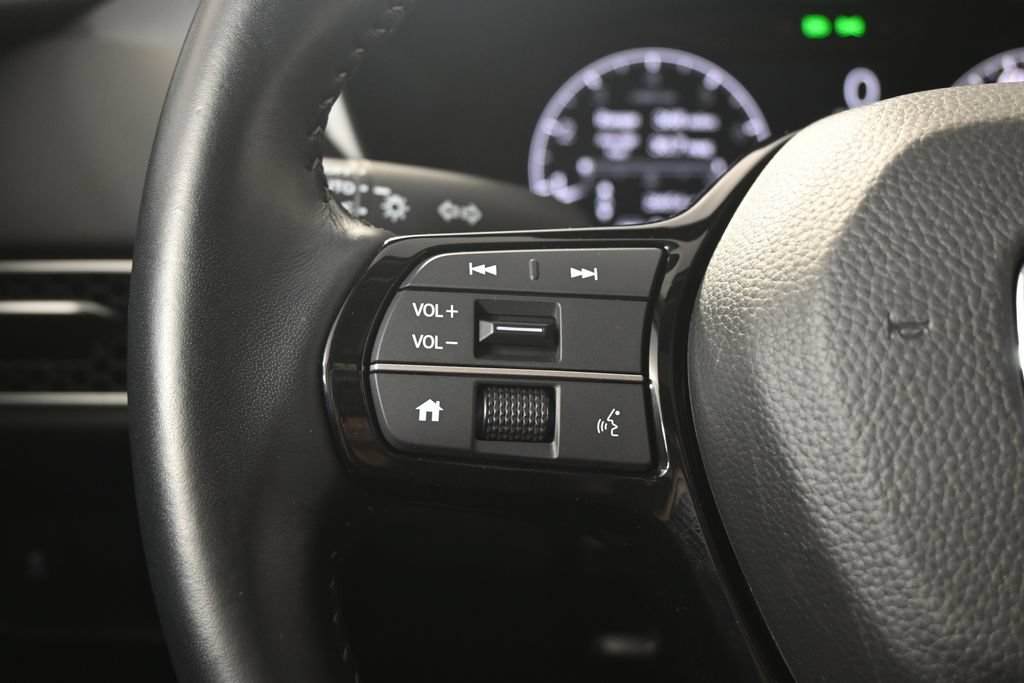 Used 2026 Honda HR-V EX-L image 33