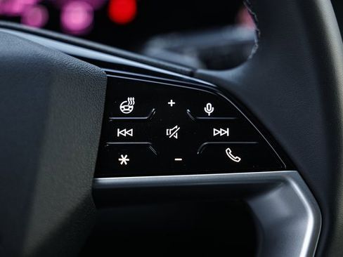 New 2025 Audi Q5 Premium image 35