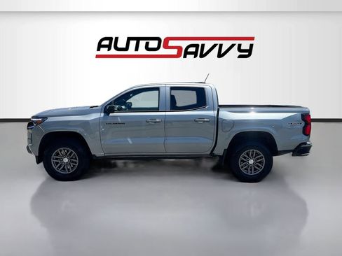 Used 2025 Chevrolet Colorado LT w/ LT Convenience Package AWD/4WD image 4