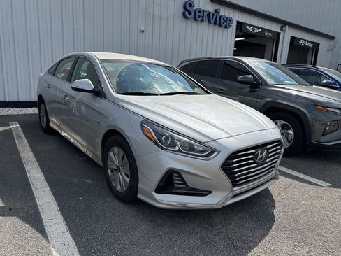 Used 2019 Hyundai Sonata SE image 3