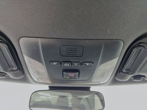 Used 2021 Toyota Corolla SE image 21