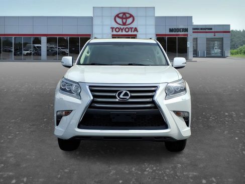 Used 2018 Lexus GX 460 Premium w/ Premium Package AWD/4WD image 2