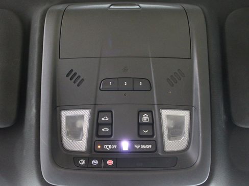 Used 2019 Cadillac XT5 Luxury FWD image 13