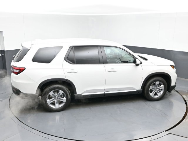 Used 2025 Honda Pilot EX-L image 34