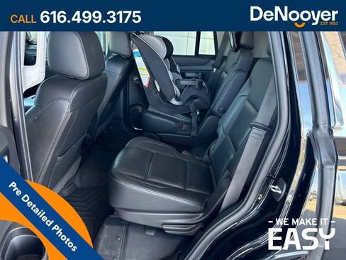 Used 2019 Chevrolet Tahoe Premier AWD/4WD image 14