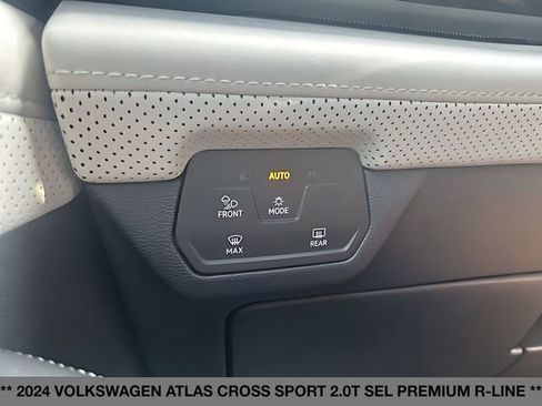 Used 2024 Volkswagen Atlas Cross Sport SEL Premium R-Line AWD/4WD image 21