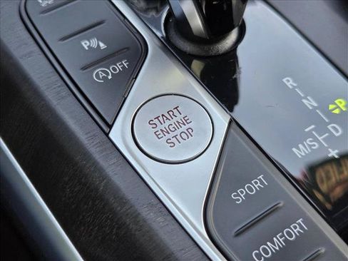 Used 2022 BMW 430i Coupe w/ M Sport Package RWD image 16