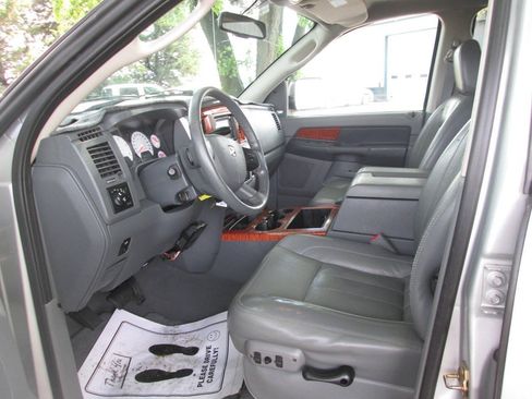 Used 2007 Dodge Ram 2500 Truck Laramie AWD/4WD image 21