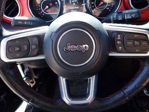 Used 2019 Jeep Wrangler Unlimited Rubicon AWD/4WD image 3