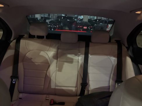 Used 2021 Mercedes-Benz C 300 Sedan image 23