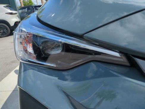 Used 2024 Subaru Crosstrek 2.0i Premium AWD/4WD image 10