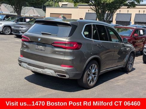 Used 2022 BMW X5 xDrive40i w/ Premium Package AWD/4WD image 3