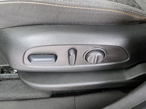 Used 2024 Chevrolet Equinox LT FWD image 26