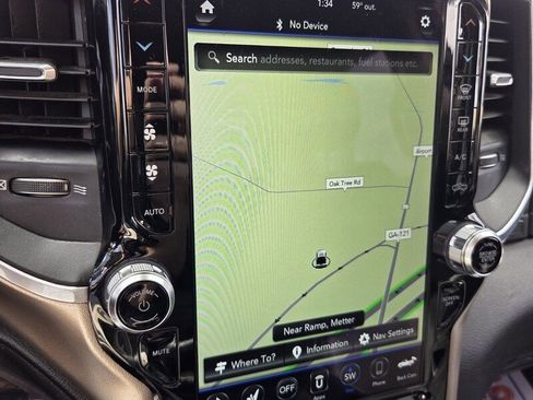 Used 2020 RAM 1500 Laramie RWD image 18