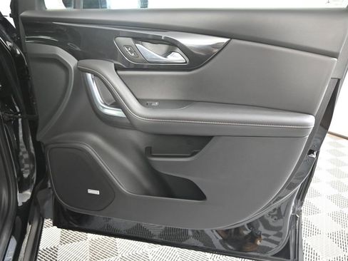 Used 2022 Chevrolet Blazer Premier w/ Enhanced Convenience Package image 12