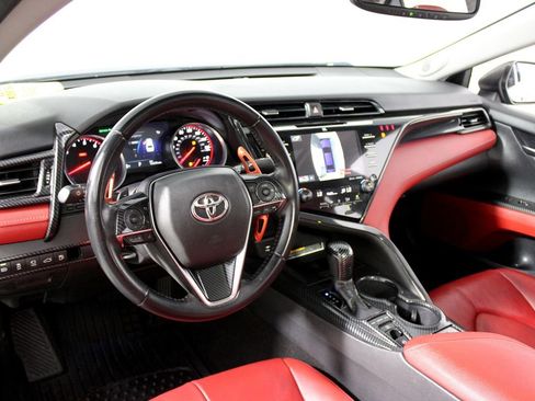 Used 2018 Toyota Camry XSE w/ Driver Assist Package FWD image 7