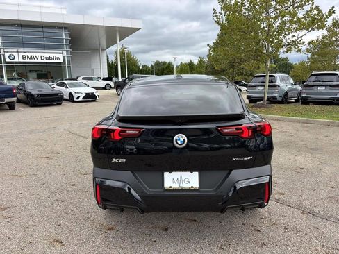 Certified 2025 BMW X2 xDrive28i image 6