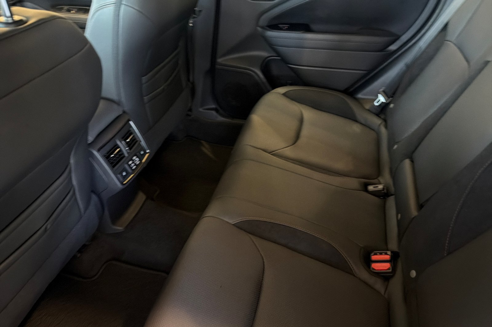 New 2026 Subaru Forester Touring AWD/4WD image 11